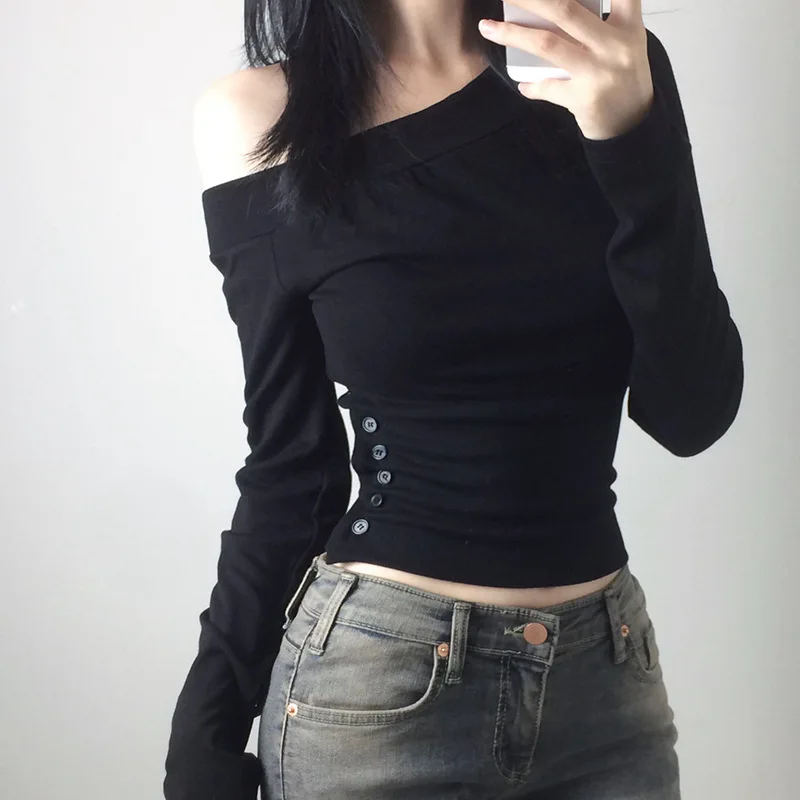 Y2K Vintage Pleated Button T-S - Embroidery A review and price